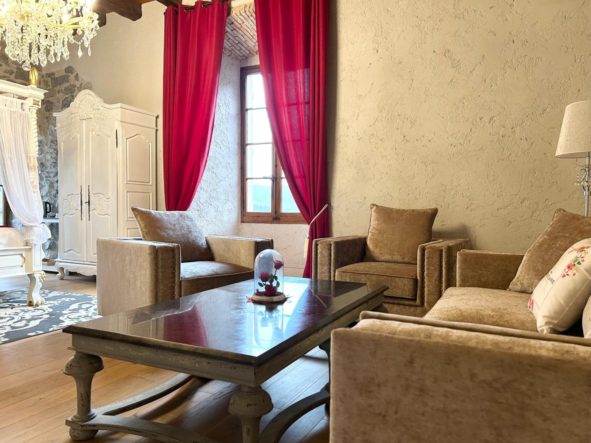 Chateau De La Rive - Suite Prestige - Chambre 2 Personnes Cruet エクステリア 写真